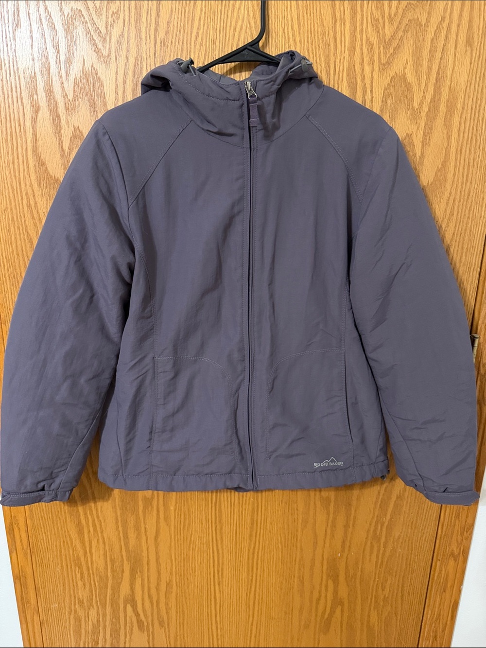 Woman’s medium Eddie Bauer jacket hike ski